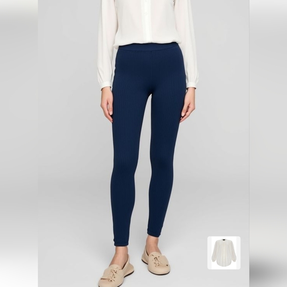 Reformation Blue Ribbed Joggers Cuffed Bottoms - Picture 1 of 10